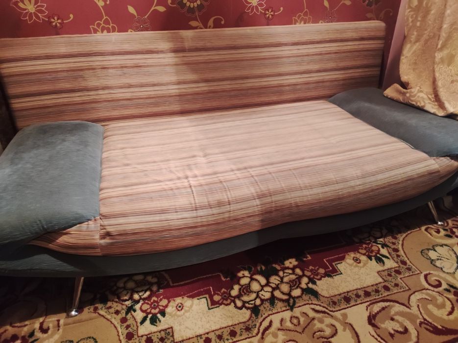 Продам тахту б/у