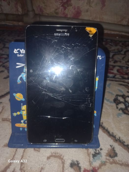 Планшет  SAMSUNG