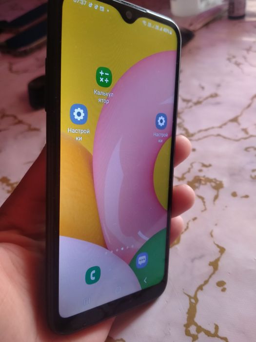 Продам сотовый телефон samsung