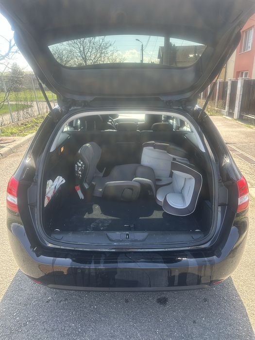 Vand Peugeot 308 SW automat 1.5 diesel