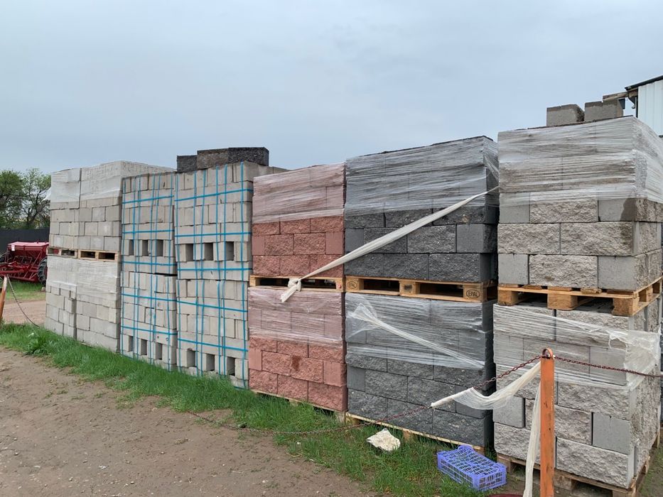 Продается пескоблок