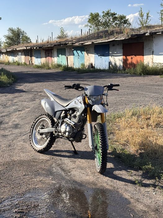 Продам эндуро 300