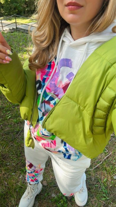 Спортен сет - ръчно рисуван