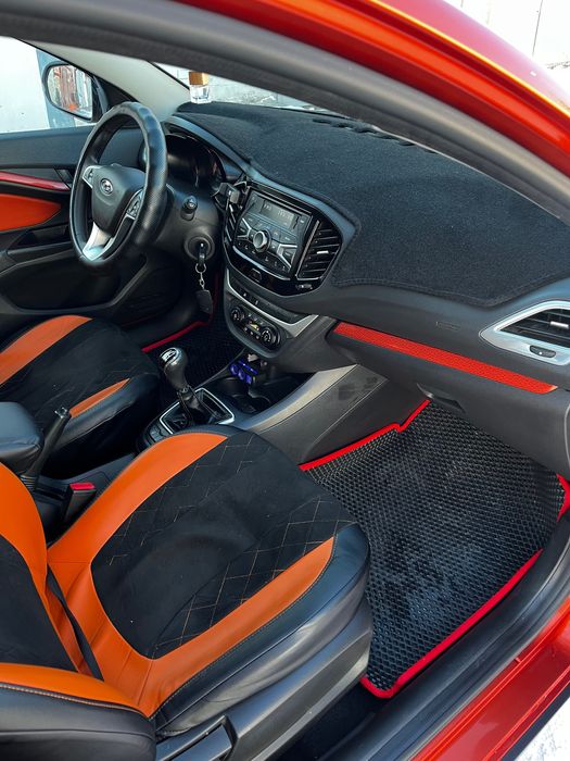 Продам авто Lada westa sw cross