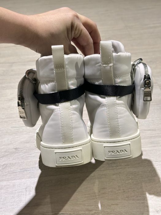 Текстильные кеды Prada