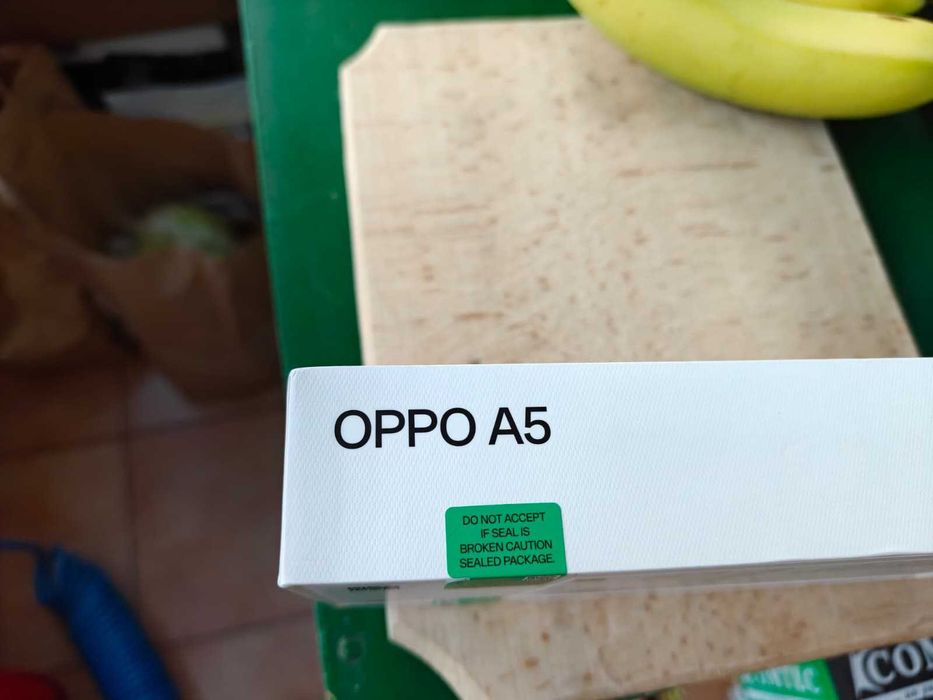 Telefon mobil OPPO A5 4GB RAM 128GB Dark Purple Sigilat Garantie