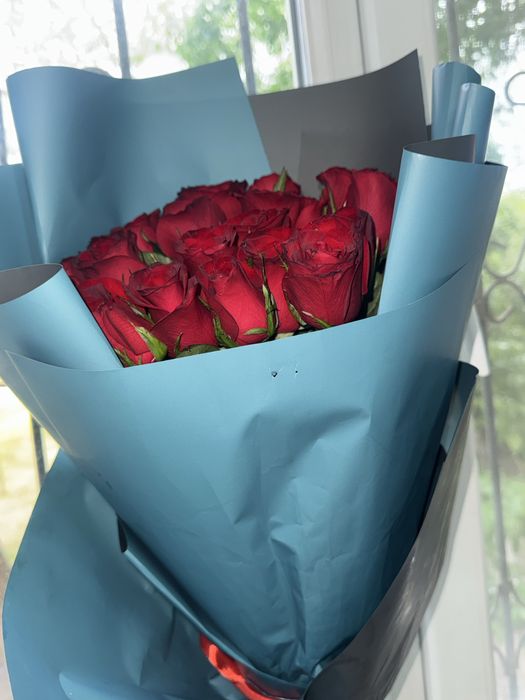 Продаются 21 красная роза