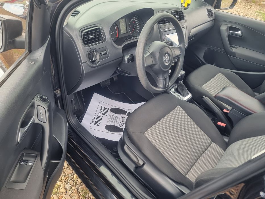 VOLKSWAGEN Polo 2010 — imagine 5