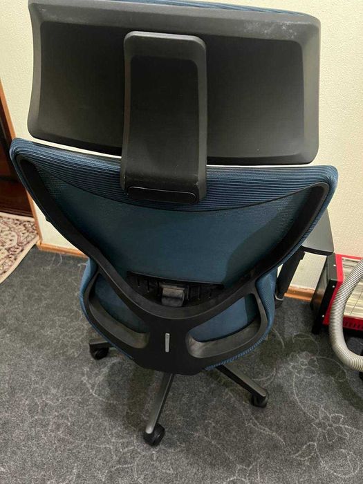 Ofisniy stul 700 ming