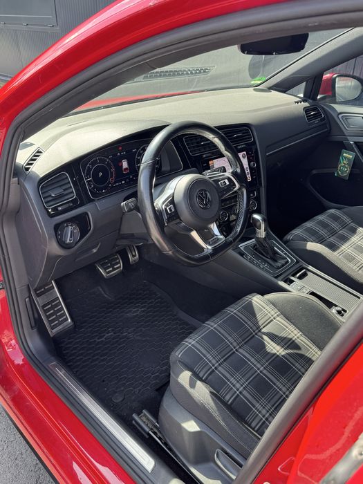 Volkswagen Golf 7.5 GTD