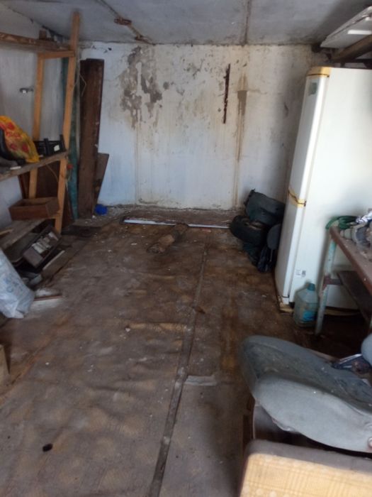 Продам гараж (район КСК)