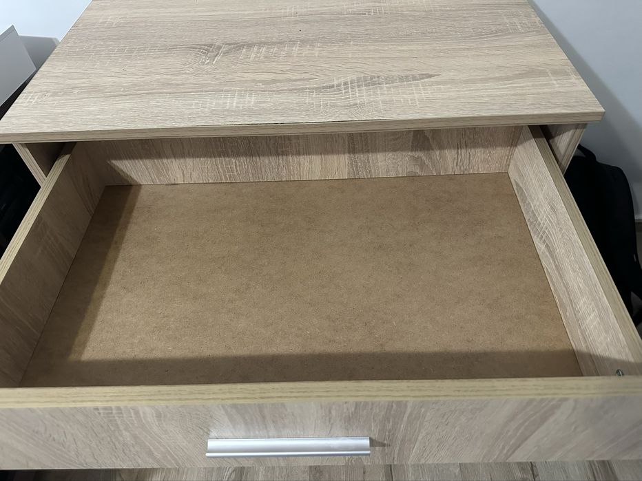 Comoda spatioasa ca noua