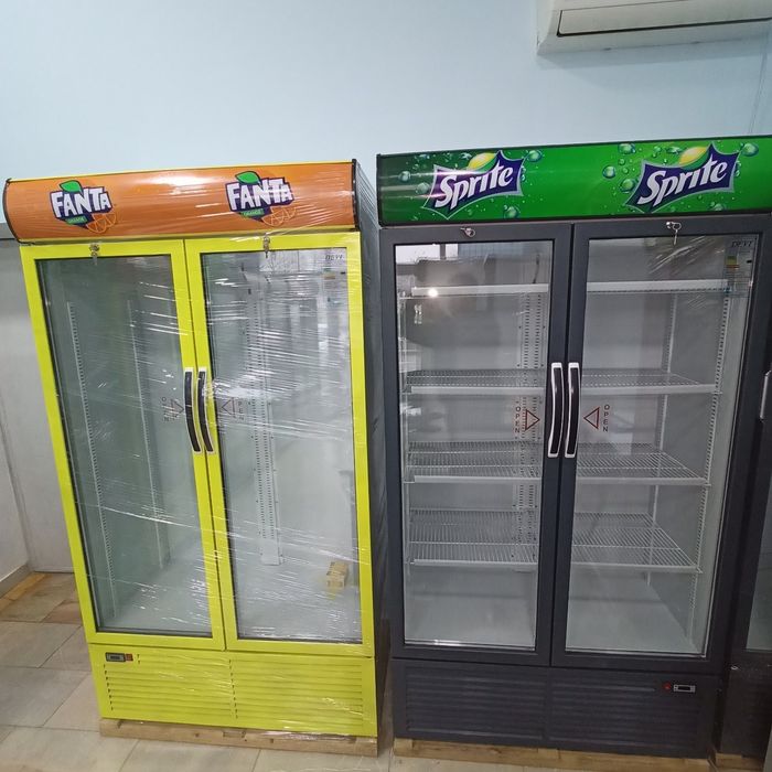 Новые витринные холодильники DEVI в Андижане.