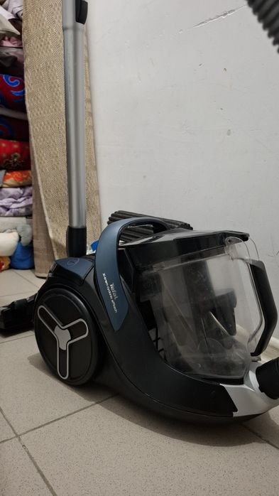 Продам пылесос Tefal