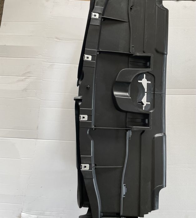 Hota trager tragar panou  NOU BMW X3 F25 X4 F26 deflector