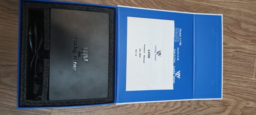 LuckyMiner LV08 2 bucăți Miner Bitcoin 4,2 TH/s ASIC BM1366 2,4GHz Wi‑Fi Solo Plug & Play