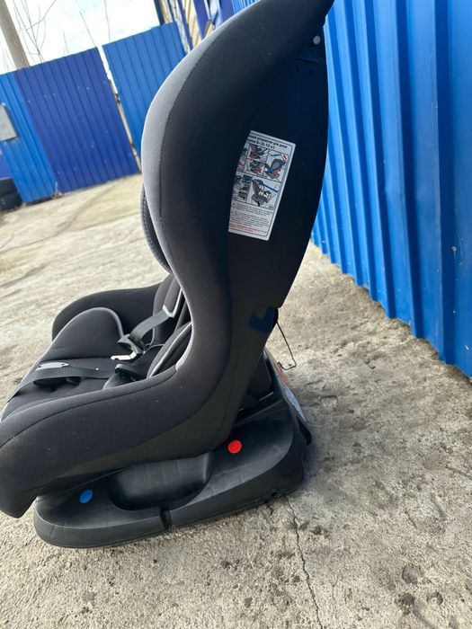 Продам автокресло