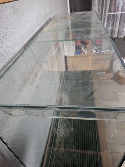 Acvariu 150L cu capac