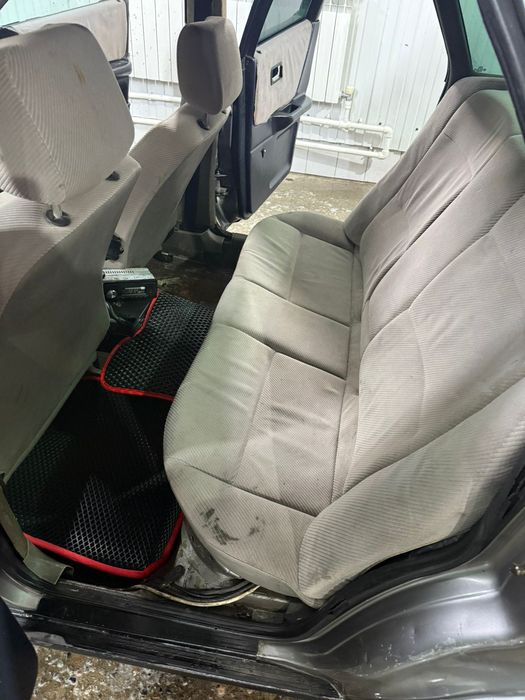 Машина   Ауди 80