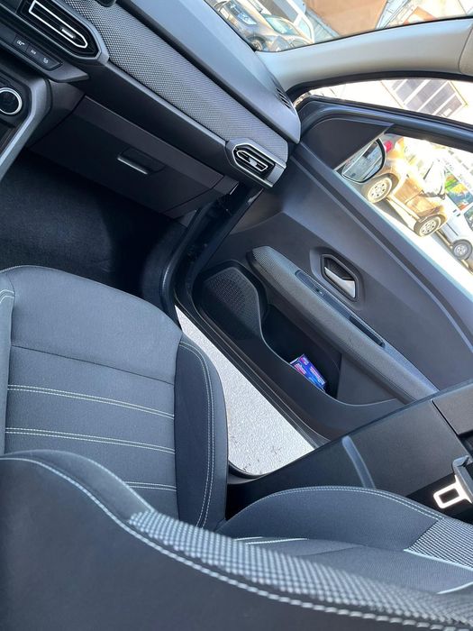 Vand Logan 2024 varianta full