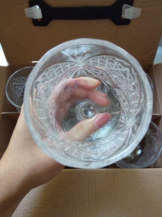 Продам набор хрустальных бокалов