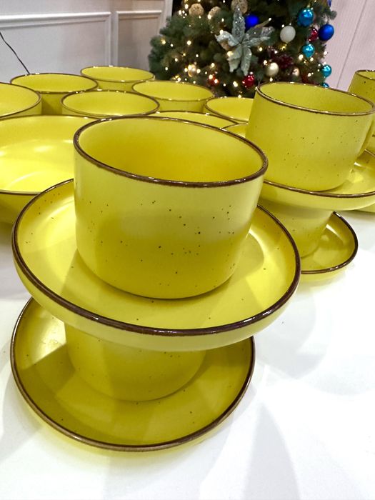 Продам посуду из 24 предметов, новая!