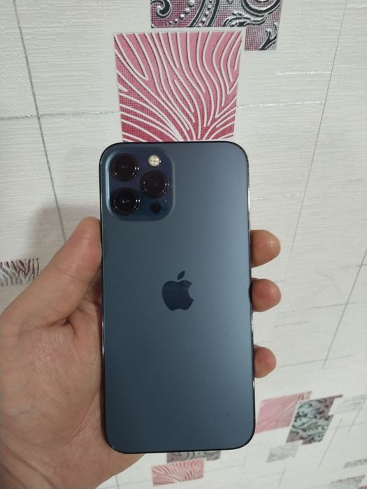 Айфон 12 про Макс