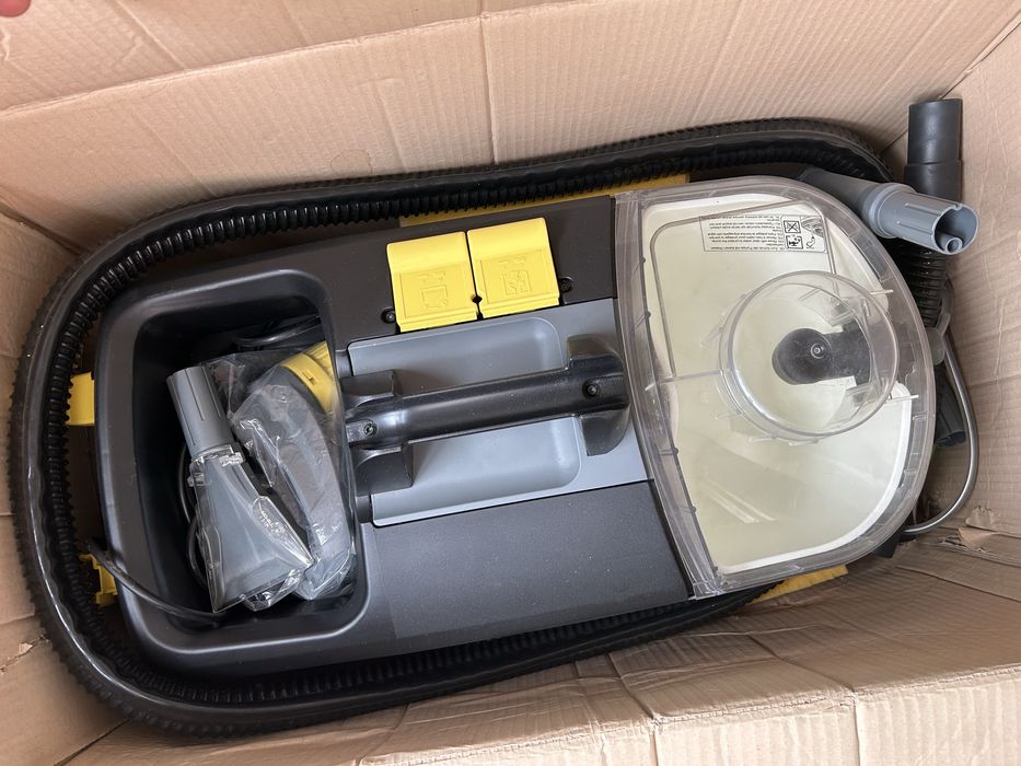 Химчистка пылесос Karcher