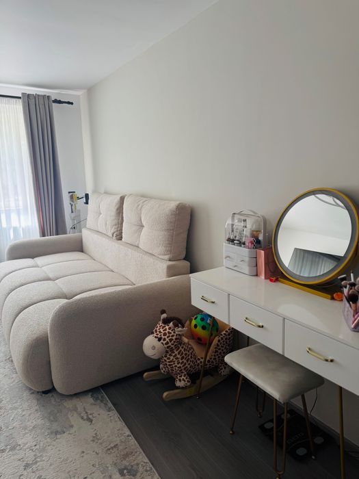 Apartament decomandat cu 2 camere