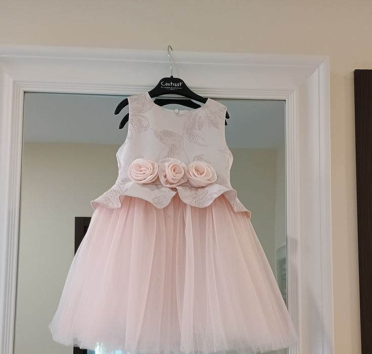 Рокля за кръщене или сватба.Размер 98 се