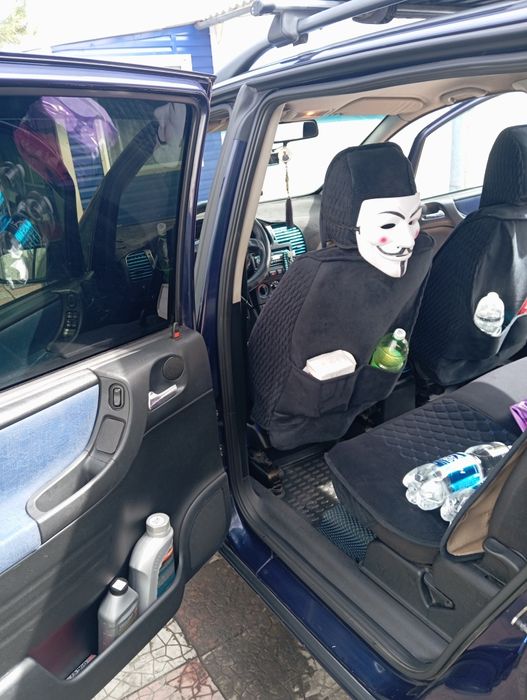 Продаю Опель Зафира А