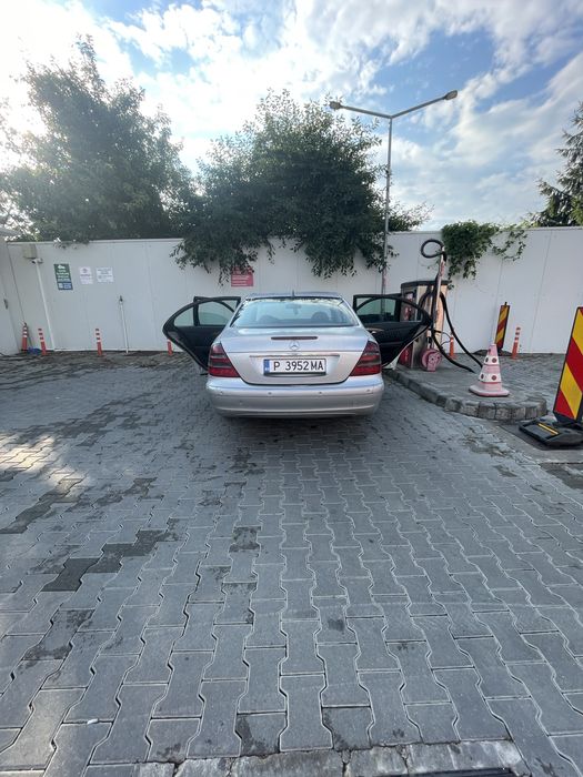 Mercedes E class