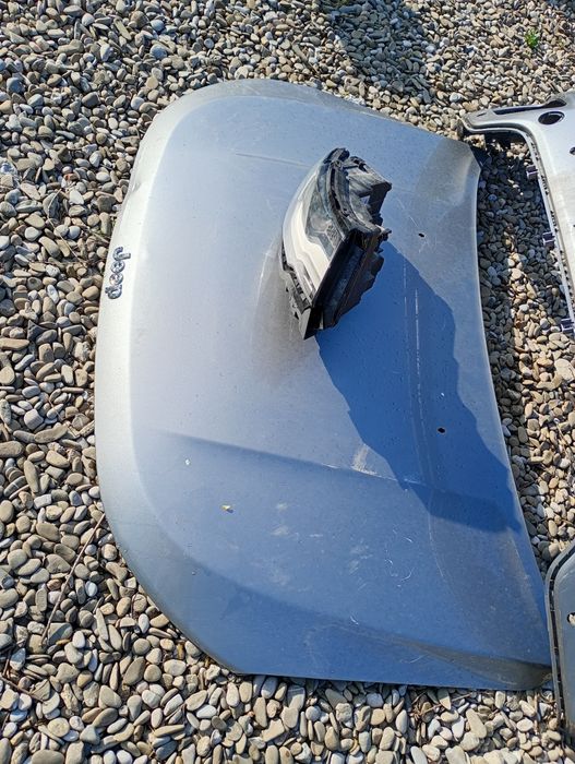 Bara fata capota far faruri halogen led Jeep Compass 2016+