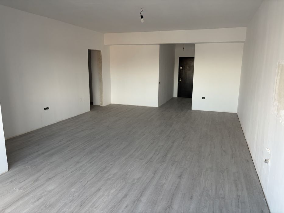 Apartament 3 camere / 100 mp utili !!!