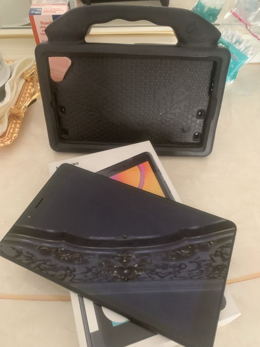 SAMSUNG TAB A (8.0 2019)