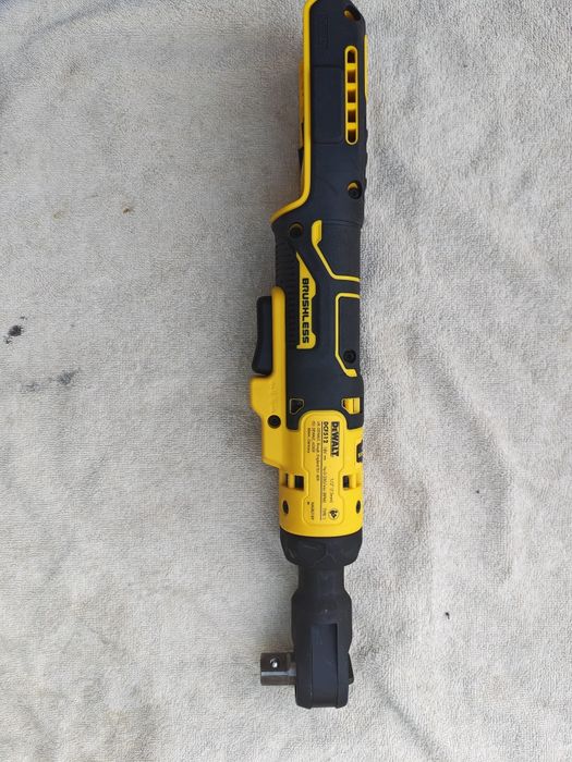 Vând Scule DEWALT 18V