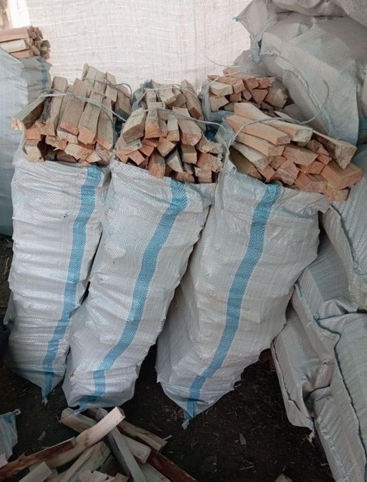 Дрова в мешках по 900 тг. Звоните