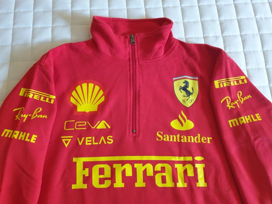 Bluza de barbati   -   200 lei.