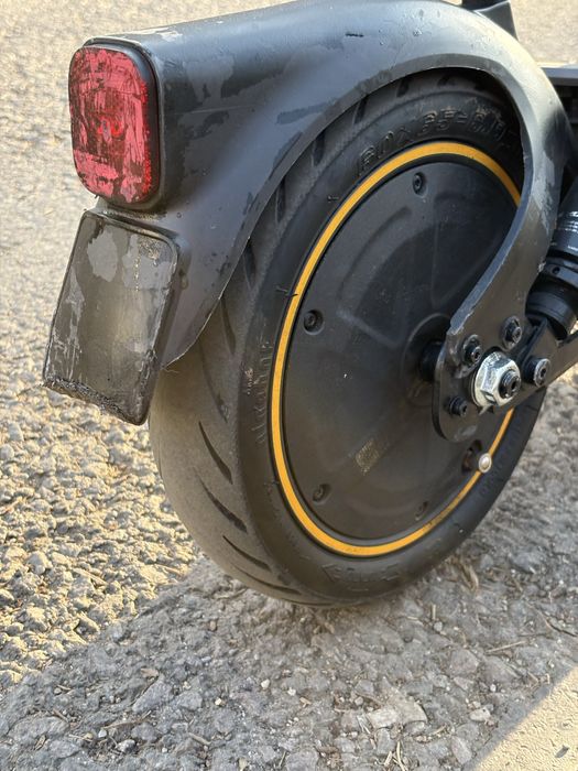 Trotineta electrica ninebot max g2