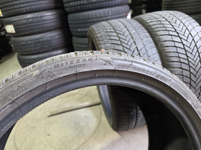 255/35/21 BRIDGESTONE 4бр