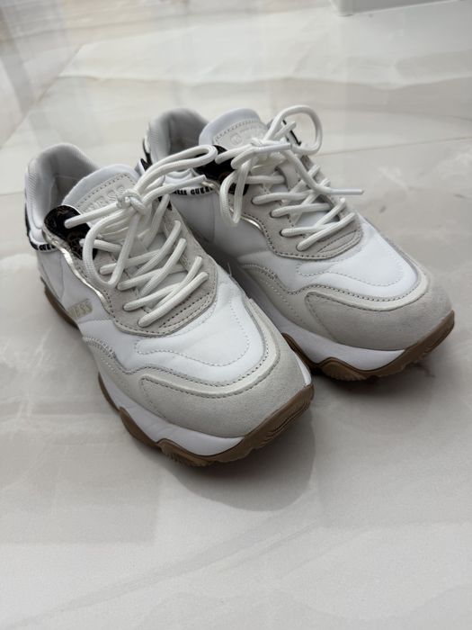 Маратонки Guess Micola