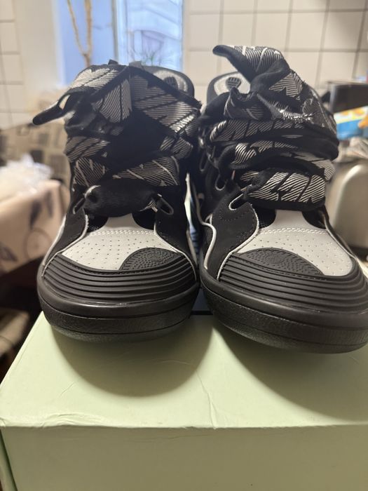 Lanvin curb reflective