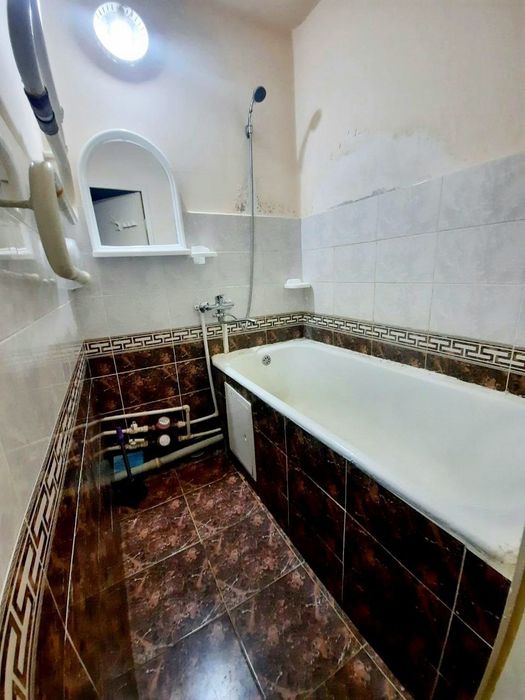 Чиланзар 24 2/1/4 балкон 1.5х3 разделка