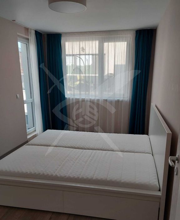 Продава се Тристаен апартамент в Варна, Базар Левски - 79 кв.м за 2406 €/кв.м - Снимка #5