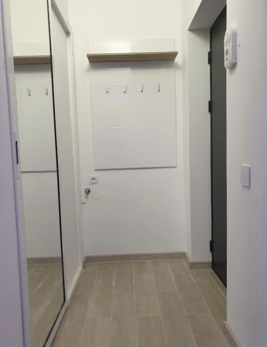 Inchiriez apartament 2 camere + loc de parcare rezervat