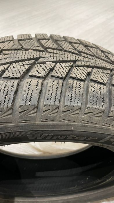 235 60 R18 всесезонка комплект