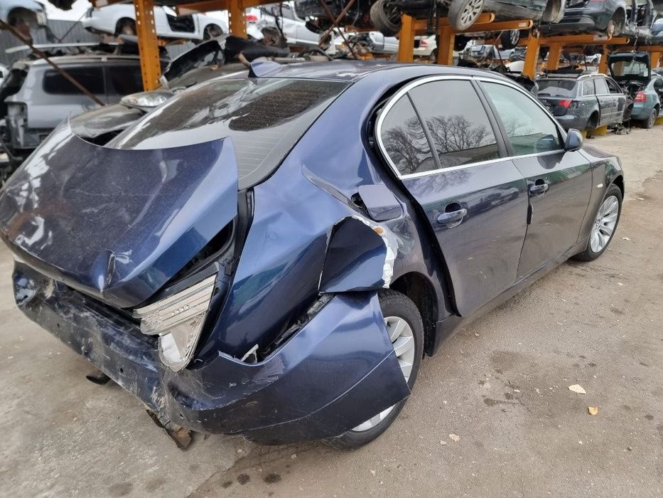 carenaj stanga dreapta fata spate motoras macara geam timonerie  BMW seria 5 e60 motor 2.0d dezmembrez