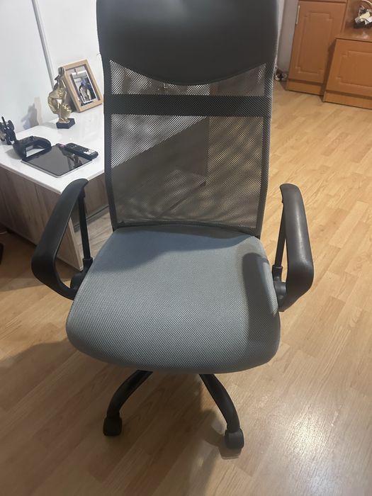 Scaun de birou , gri