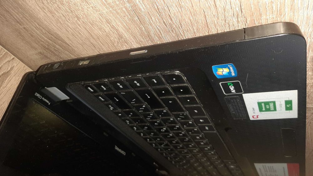 ноутбук compaq          .