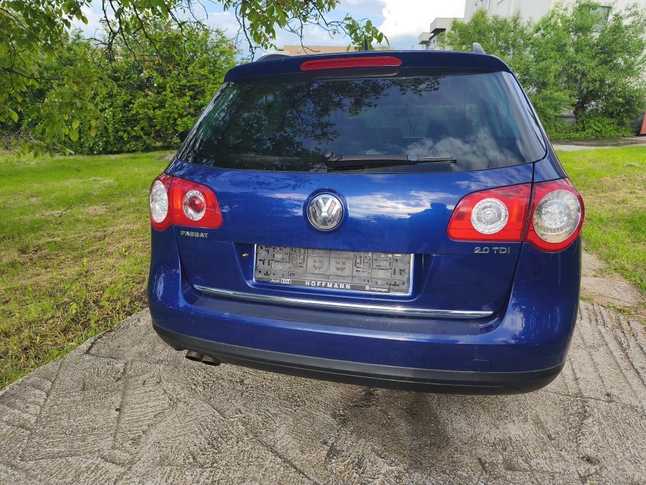 Bară spate albastră LC5E Volkswagen Passat B6 break variant 2005-2010